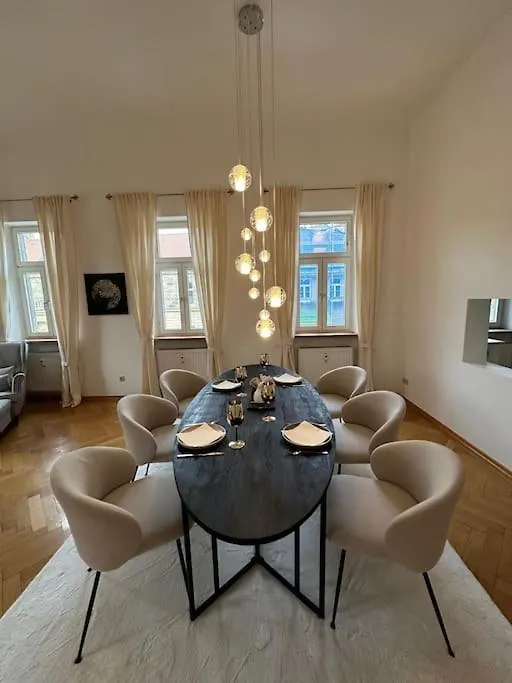 Apartment Stilvolle Wohnung In Bestlage Bayreuth
